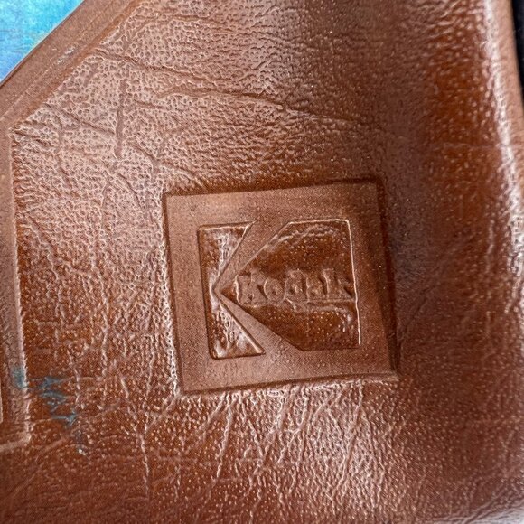 Vintage Kodak Brown Soft Shell Camera Bag With Adjustable Strap - Made In USA - Picture 3 of 8